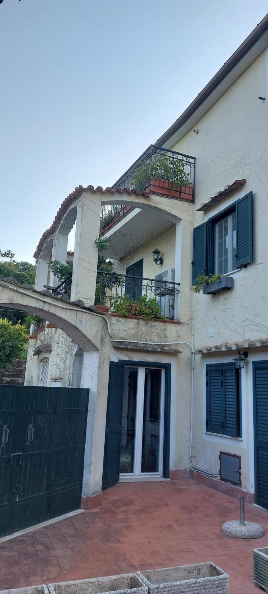 Appartement La Magnolia Locazione Breve à Cava deʼ Tirreni Extérieur photo